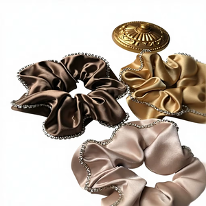 Élastique à cheveux de luxe en mousseline et velours avec nœud perlé, écologique, réglable, élégant, accessoires pour cheveux pour femmes et filles - Product Image 1