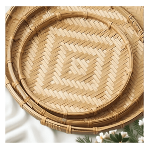 Panier à éventail en bambou, conçu à partir de bambou tressé, pour la décoration intérieure et la mise en valeur des murs, fabriqué à la main au Vietnam. - Product Image 3