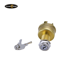 Interruptor Marino YW de Alta Calidad Resistente al Agua Salada con Bisagra Duradera TW Origin - Product Image 4
