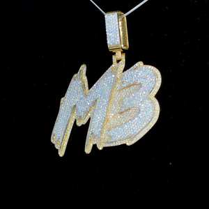 Colgante con Inicial MB, Chapado en Oro de 18K, Moissanita, Estilo Hiphop, Letra Decorativa, Unisex, para Uso Diario - Product Image 1