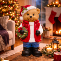 Ourson de Noël en plastique soufflé de Chine, modèle YM8014238, avec chapeau de Père Noël et couronne, décoration de fêtes, vente en gros B2B