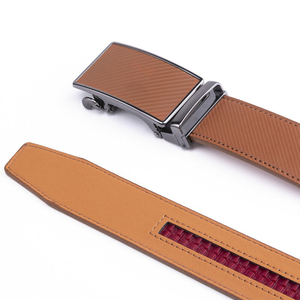 Ceinture en cuir de vachette de haute qualité avec boucle en alliage, style western, décontractée, écologique, légère, durable, longueur personnalisable, vente en gros - Product Image 3