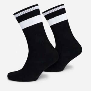 Calcetines Deportivos para Hombre, Nuevos, de Alta Calidad, 100% Algodón, con Logotipo Personalizado, Negros, Acanalados, de Secado Rápido, Transpirables, Antideslizantes, Cómodos e Informales - Product Image 1