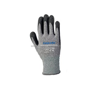 Gants résistants aux coupures de niveau 3, antidérapants, résistants à la chaleur, résistants à l'huile et à la graisse, fabriqués au Vietnam - Product Image 4