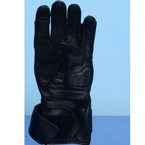Gants de moto noirs en cuir de vachette avec logo personnalisé, pour l'hiver, style racing, avec protection des articulations. - Product Image 3