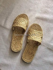 รองเท้าแตะผักตบชวาธรรมชาติรองเท้าสานแฮนด์เมดสไตล์เวียดนามสำหรับใช้ในบ้านโรงแรม - Product Image 5