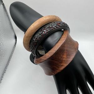 Modern Design Waterproof Wooden <b>Bangle</b> <b>Bracelet</b> for Women Stylish Jewelry with Custom Colors & Business Gift Option - Product Image 2