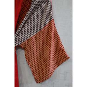 Robe kimono en soie indienne faite à la main pour femmes, longue robe de nuit imprimée, robe de détente, cadeau idéal pour elle - Product Image 4