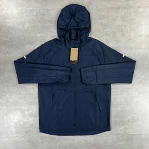 Conjunto deportivo unisex personalizado de 2 piezas, chándal holgado con parches, cortavientos liso, sudadera con capucha y pantalones cortos para hombre - Product Image 5