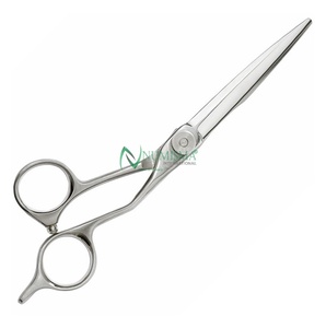 Tijeras de Barbería de Alta Calidad con Punta Afilada, Mango de Goma y Hoja de Acero Inoxidable para Salones de Belleza NUMISMA INTERNATIONAL - Product Image 3