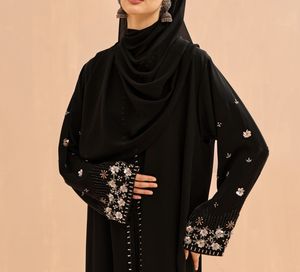Wholesale Kaftan Abaya Handmade Turkish Floor Length Long Sleeve Soft Breathable Fabric Loose Fit Casual Party Wear - Product Image 4