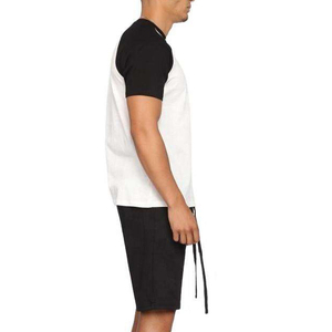 Conjunto de verano de excelente calidad para hombre, camiseta de manga corta y pantalones cortos, conjunto de cuello redondo para volver al trabajo. - Product Image 3