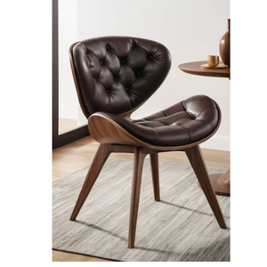 Sillón de Diseño en Madera de Teca con Tapicería de Cuero Acolchado - Product Image 1