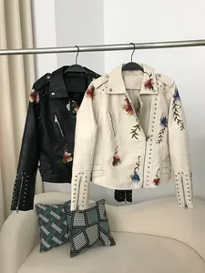 Chaqueta Safari de Cuero PU para Mujer, Cortavientos, con Bordado Floral, Cierre de Cremallera, Cuello Camisero, Manga Larga, Largo Regular, Invierno - Product Image 4