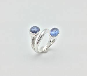 Anillo de Tanzanita Natural en Plata de Ley 925 Hecho a Mano, Talla 6, Anillo con Piedra Preciosa, Elegante Regalo de Joyería para Mujer - Product Image 2