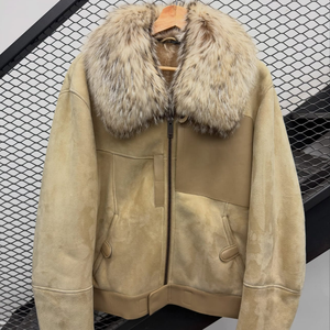 Nouvelle veste en cuir pour homme à prix raisonnable avec col montant en toile et logo personnalisable - Vêtement de sport imperméable et coupe-vent - Product Image 3