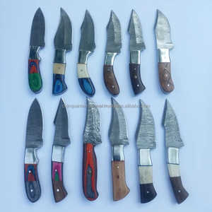 Cuchillo de hoja fija para exteriores de acero de Damasco con mango de madera y Funda de cuero para caza y Camping OEM personalizable - Product Image 5