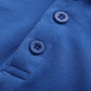 Polo pour garçons, confortable et tendance, fabriqué avec des fils teints de qualité durable. - Product Image 3