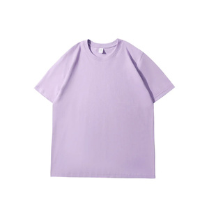 เสื้อยืดคอตตอน 100% หนัก 240gsm ดีไซน์ตามสั่ง MOQ ต่ำ สำหรับผู้ชาย สไตล์สตรีทแวร์ สีพื้นเรียบๆ  OEM ODM - Product Image 3