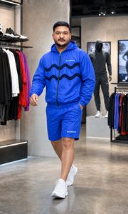 REXFIT SPORTS 2026 เสื้อแจ็คเก็ตมีฮู้ดและกางเกงขาสั้นผ้าไนลอนสีน้ำเงินรอยัลสำหรับผู้ชายแบบสั่งทำพิเศษ ชุดกีฬาแจ็คเก็ตกันลมน้ำหนักเบา - Product Image 4