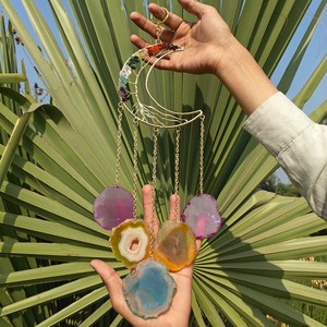 Campana de Viento Colgante de Ágata Lunar para Decoración del Hogar, Feng Shui y Sanación Espiritual |   Adornos de Pared de Piedras Preciosas Hechos a Mano al por Mayor - Product Image 3