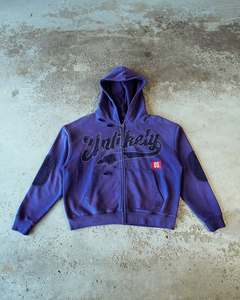 Sweat à capuche zippé vintage personnalisé pour homme, avec broderie lettre appliquée, détails vieillis, streetwear, en coton premium - Product Image 1