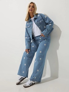 Chaqueta Vaquera Elegante para Mujer, Corte Regular, con Botones, Ecológica, Informal, Bordado Oscuro, Servicio OEM Personalizable, a la Moda - Product Image 2