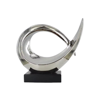 Sculpture abstraite moderne de luxe en aluminium argenté avec base noire, contemporaine, pour la maison, le bureau, la table, les mariages, écologique