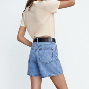 T-shirt Femme Tendance à Prix Abordable – Style Moderne Minimaliste Décontracté pour Tous les Jours – Confortable Coupe Ample Manches Courtes 2026 - Product Image 4