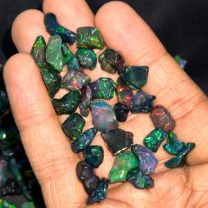 AAAA Ópalo Negro Etíope en Bruto 9-14MM, Ópalo en Bruto al por Mayor, Ópalo de Fuego Welo, Ópalo en Bruto Brillante, Gema de Ópalo, Ópalo de Fuego Negro Natural - Product Image 3