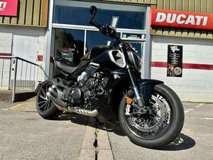 Moto sportive Diavel V4 1158cc d'occasion, meilleur prix de gros, à vendre au Royaume-Uni (77) - Product Image 2