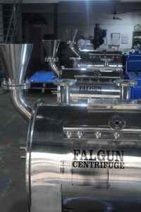 Centrífuga Horizontal de Dos Etapas, Duradera, de Acero Inoxidable SS 2205, 25 HP, 220V, 100 a 1000 Kg/H, para Separación Industrial - Product Image 6