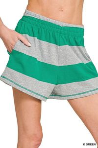 เซ็ตเสื้อครอปซิปครึ่งตัวลายทาง Zenana Frenchterry และกางเกงขาสั้น - Product Image 3