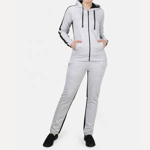 Survêtement de haute qualité, durable et léger, conçu pour l'entraînement en salle de sport et les activités de plein air - Product Image 1