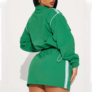 Traje deportivo de secado rápido ideal para caminar y hacer ejercicio. Conjunto de 2 piezas para mujer, cortavientos, con diseño práctico y aspecto elegante. - Product Image 3