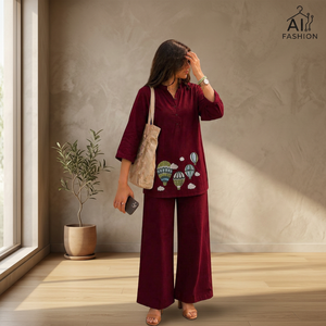 Ensemble Kurta en coton bordeaux pour femme avec broderie montgolfière – Tenue décontractée printemps-été pour le quotidien - Product Image 1