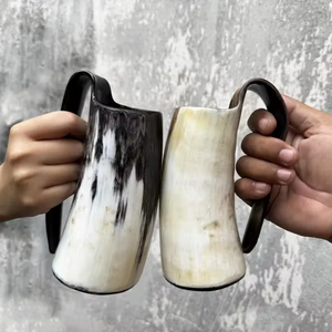 Moderna Taza de Cuerno de Búfalo Pulido, Hecha a Mano, Ecológica, para Sabores Clásicos de Cerveza, Perfect Enterprises - Product Image 1