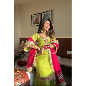 Conjunto de ropa de fiesta y Dupatta para mujer de diseñador - Product Image 4