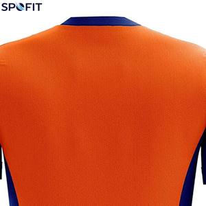 เสื้อฟุตบอลรุ่นใหม่ขายดีที่สุด ผลิตจากโพลีเอสเตอร์ 100% รับผลิตชุดทีมพร้อมโลโก้  ผู้จัดจำหน่ายชุดฟุตบอลในปากีสถาน - Product Image 6