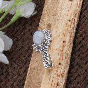 Pendentif en Pierre de Lune Arc-en-ciel Naturelle, Argent Sterling 925, Collier avec Pierre Précieuse à Éclat Bleu, Bijou Charmant pour Femme - Product Image 2