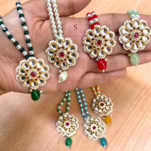 Colliers faits main en perles et laiton avec travail Kundan, bijoux multicolores pour femmes et filles, idéaux pour les mariages et les fêtes. - Product Image 3