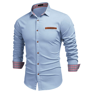 Chemise habillée bleu clair pour homme, coupe ajustée, avec poignets et col à carreaux, manches longues, style smart casual, tissu popeline. - Product Image 5