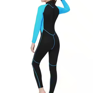 Traje de buceo de cuerpo completo con opción de ajuste personalizado para snorkel, surf y natación en aguas frías, diseñado para brindar calidez y comodidad. - Product Image 3