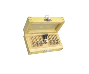 Kit de 24 poinçons pour sertissage avec pinces à bijoux nickelées et boîte en bois pour la création de bagues, boucles d'oreilles, colliers et bracelets DIY - Product Image 4