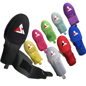 Professional Hand Baseball Gear Custom Made Fielding Sliding Mitts High Performance Slide Protect Gear For Adults Sliding Mitts - Product Image 1