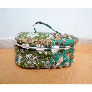 Ensemble de 3 étuis modernes en tissu de coton écologique à imprimé floral pour maquilleuses, fermeture éclair, légers et élégants - Product Image 6