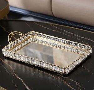 Bandeja de Cristal Decorativa que Agrega Glamour, Brillo y Elegancia a las Áreas de Comedor y Exhibición - Product Image 5
