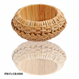 กำไลข้อมือหวายสานทำมือแบบยั่งยืน ดีไซน์กว้างพิเศษ ทำจากเส้นใยธรรมชาติ เป็นมิตรกับสิ่งแวดล้อม เรียบหรู เหมาะสำหรับงานปาร์ตี้ - Product Image 5