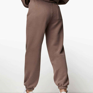 Ensemble de survêtement deux pièces pour femme, en tissu doux et confortable, idéal pour la gym, le fitness, les activités de plein air et l'usage quotidien. - Product Image 6