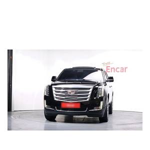 Cadillac Escalade 2020, 6.2 Litros, Caja de Cambios Automática, 53,102 km, Volante a la Izquierda, Asientos de Cuero con Cámara Trasera - Product Image 3